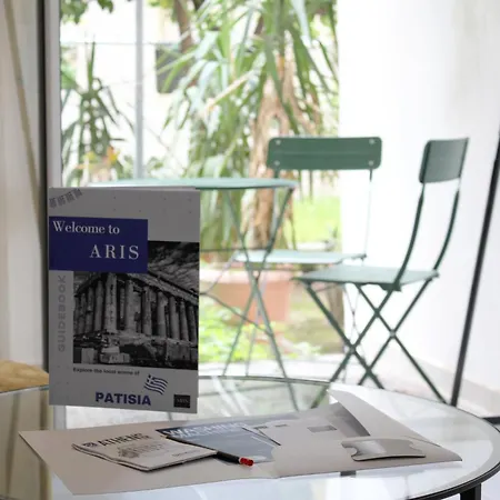 Aris Patisia Apartment